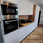 L'indigo, 4-6 Pers, 2ch-2sdb, Proche Cité De La Gastronomie *