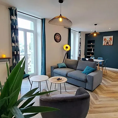 L'indigo, 4-6 Pers, 2ch-2sdb, Proche Cite De La Gastronomie Apartment *