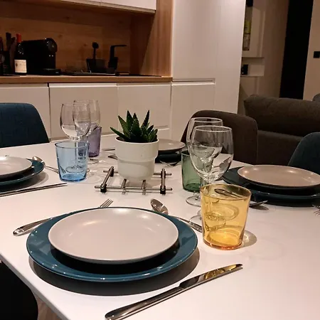 Apartment L'indigo, 4-6 Pers, 2ch-2sdb, Proche Cite De La Gastronomie