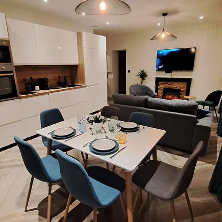 Apartment L'indigo, 4-6 Pers, 2ch-2sdb, Proche Cite De La Gastronomie