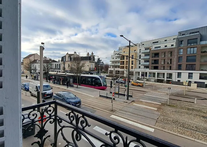 L'indigo, 4-6 Pers, 2ch-2sdb, Proche Cité De La Gastronomie *