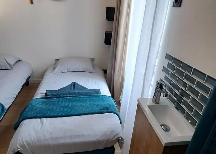 L'indigo, 4-6 Pers, 2ch-2sdb, Proche Cité De La Gastronomie * Dijon